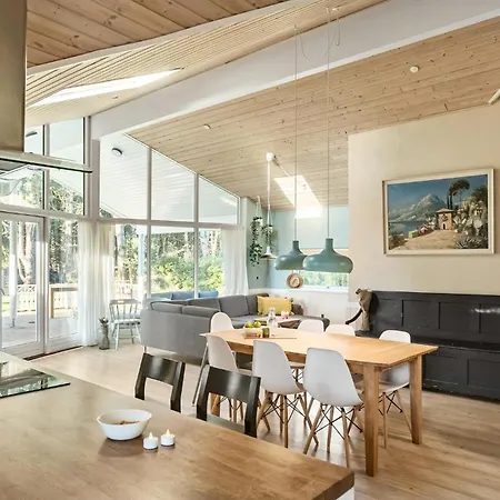 度假居 Gorgeous Home In Rodby With Wifi *