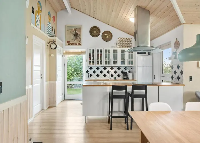 Stunning In With Wifi Holiday home Rodby